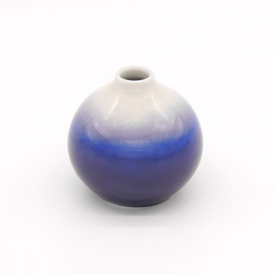 四代目 徳田八十吉先生 - 器販売のご案内 | 森八 公式オンライン