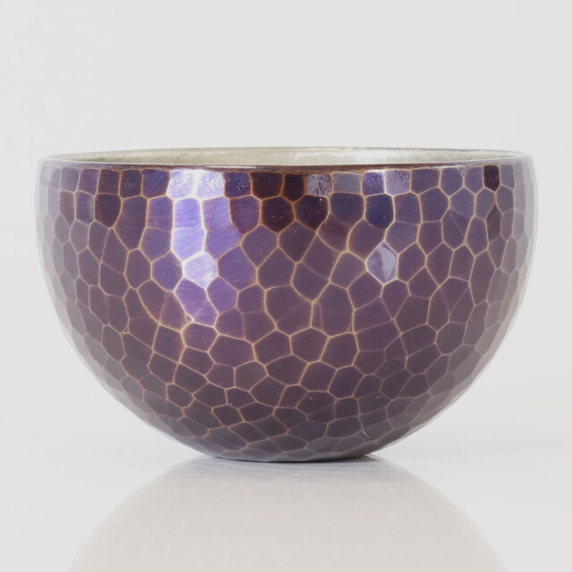 清雅堂］鎚起銅器｜酒器｜手作り銅器「ぐい呑み」紫色（大サイズ