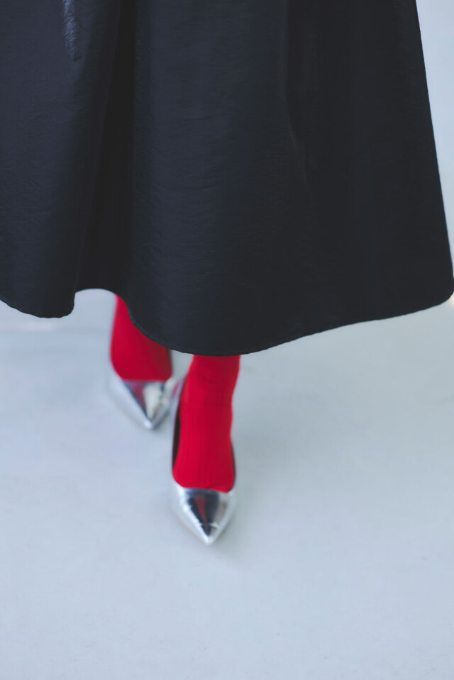 シャイニータックスカート