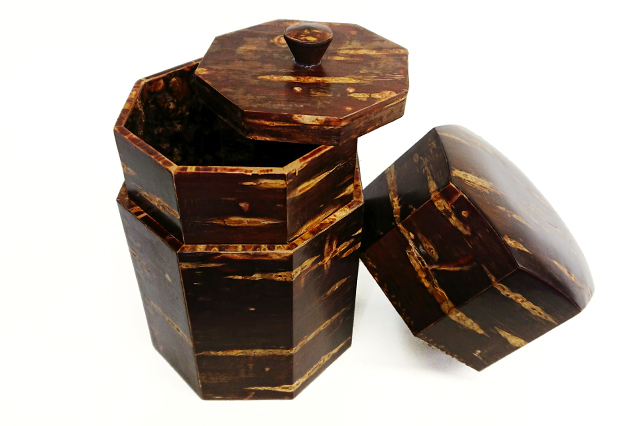 秋田の伝統工芸品,樺細工,キャニスター,茶筒,コーヒー入れ。桜皮細工