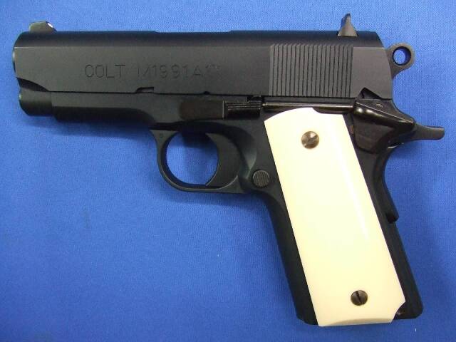 コルト M1991A1 コンパクト ヒート カスタム マットブラック.Ver