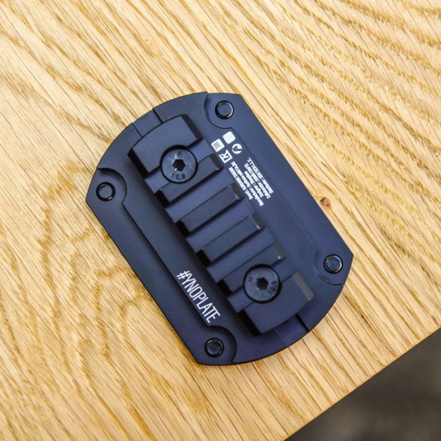 テーブルアタッチメント YNOPLATE ワイノプレート アタッチメント 三脚