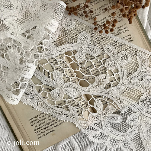 アンティーク 1880年頃 ミラネーゼレース 飛ぶ鳥 ボビン編リネン