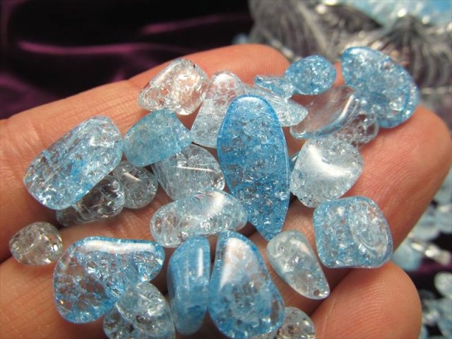 AAA ブルー 水色 カラー きらきら爆裂水晶さざれ 200グラム 粒の大きさ