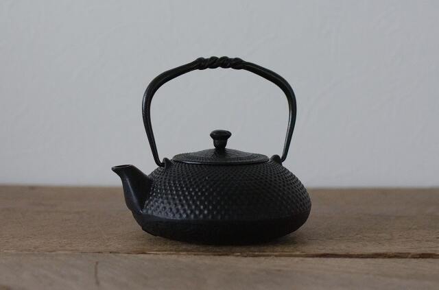 龍文堂 小霰 小あられ 鉄瓶 【公式通販】