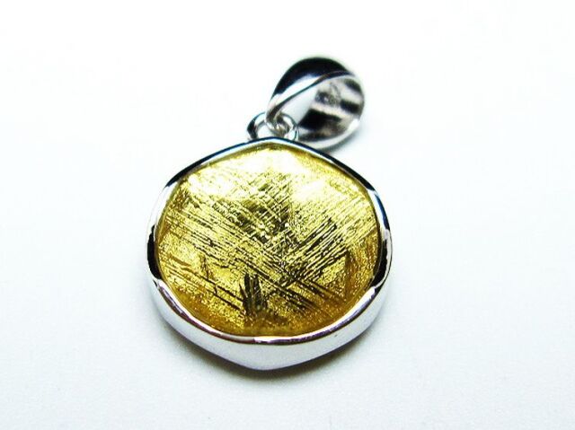 隕鉄 隕石 メテオライト ギベオン ナミビア オクタへドライト 約22g