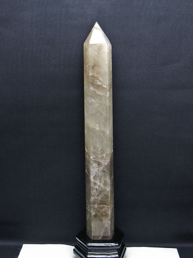 1.5Kgパワーストーン 天然石 ライトニング水晶六角柱[T581-6012]