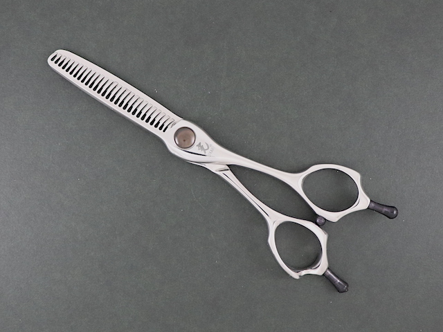 中古セニング】若菜 スカル君(カット率30～35%）トリマー用 トリミング