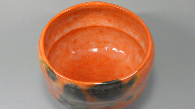 三代松楽（京都赤楽抹茶茶碗）