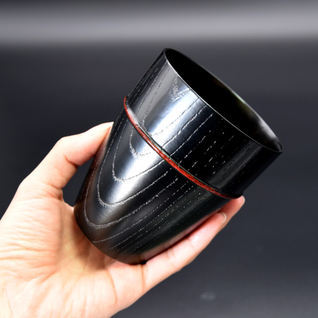 MOKU カップ 塗分け 朱/黒 漆塗り 木製のコップ・グラス 漆器の井助
