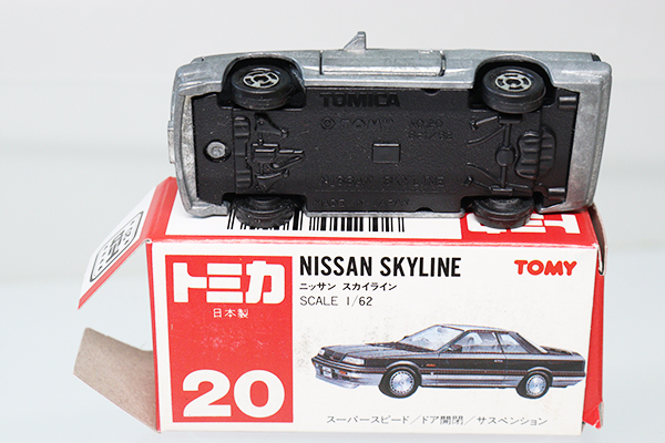 日本製 トミカ 日産 スカイライン 無塗装