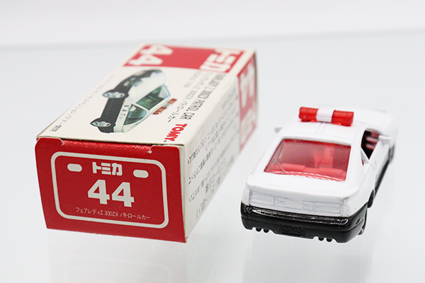 ミニカーショップ ケンボックス トミカ 赤箱☆44☆日産フェアレディZ