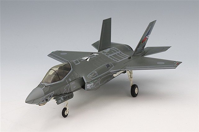 ホビーマスター 1/72 航空自衛隊 F-4EJ改 ファントムII 百里基地