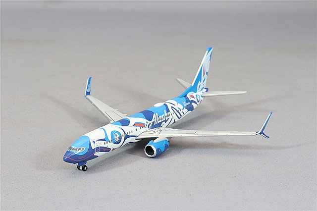 クロスウイング エバーライズ製 1/130 ボーイング 737-800W