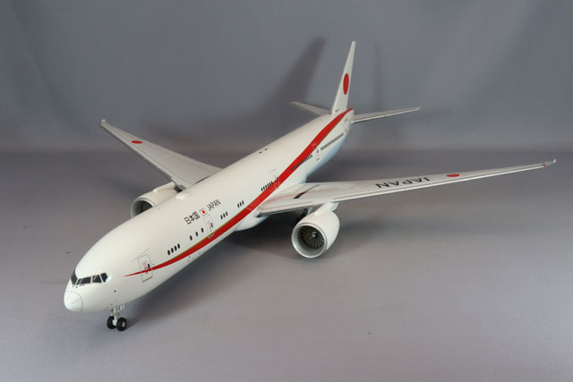 政府専用機777ー300ERモデルプレーン200/1