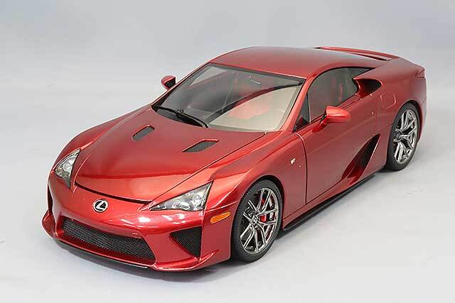 オートアート コンポジット 1/18 レクサス LFA パールレッド