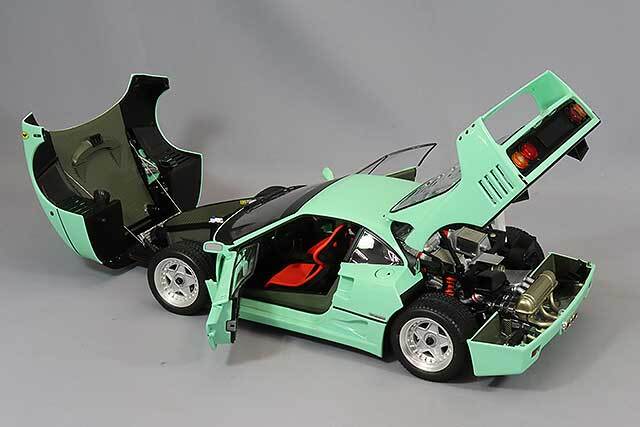 京商 1/18 フェラーリ F40 ミントグリーン
