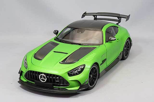 ミニチャンプス 1/18 メルセデス-AMG GT ブラックシリーズ 2021 マット