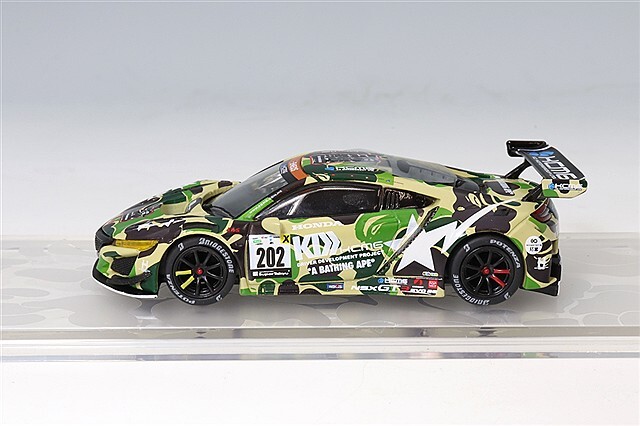BAPE x POP RACE 1/64 ホンダ NSX GT3 EVO22 KCMG 