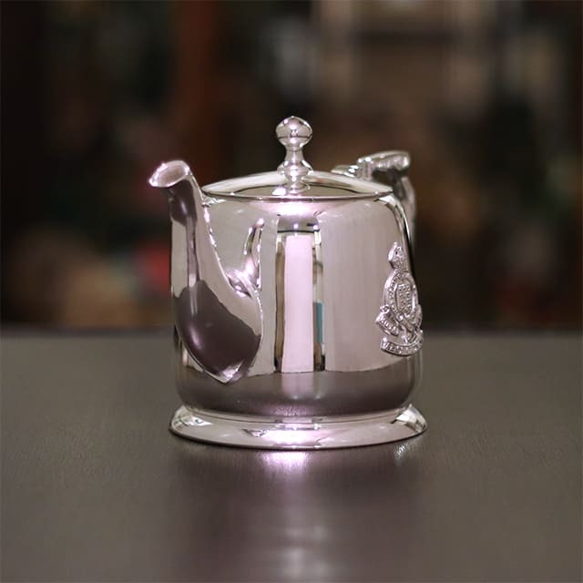 中古】SHEFFIELD(シェフィールド) 英国陸軍紋章付きティーポット sh