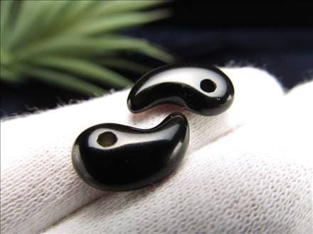 ☆オニキス勾玉(まがたま)天然石☆