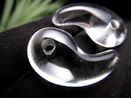 ☆天然水晶勾玉(まがたま)天然石☆