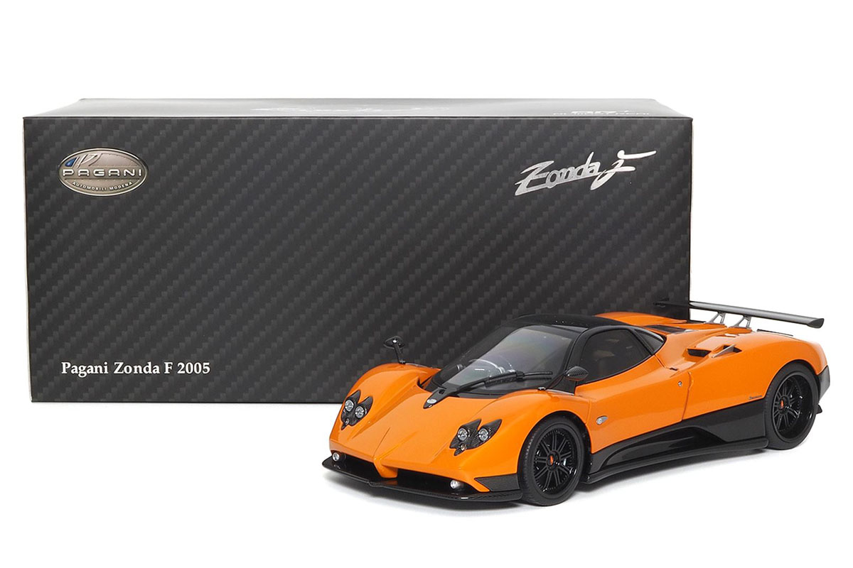 Almost Real 1/18 パガーニ ゾンダ ブラックカーボン 当日発送 【公式