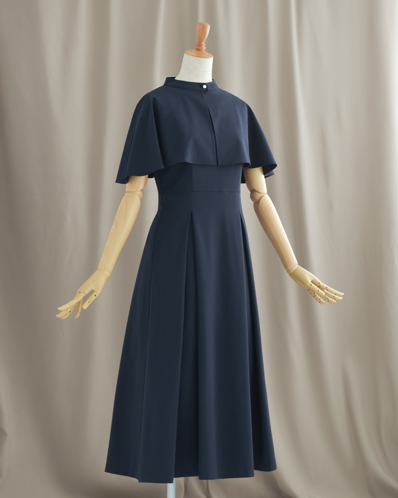 ケープ ワンピース ソフィー】お色展開：グレー,ネイビー ／ サイズ