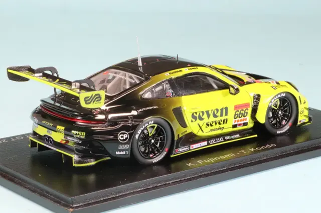 スパーク 1/43 seven x seven Racing PORSCHE GT3R スーパーGT 2025