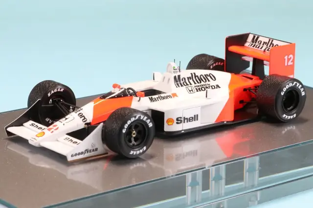 テクノモデル 1/18 ベネトン B192 ベルギーGP 1992 No.19 M