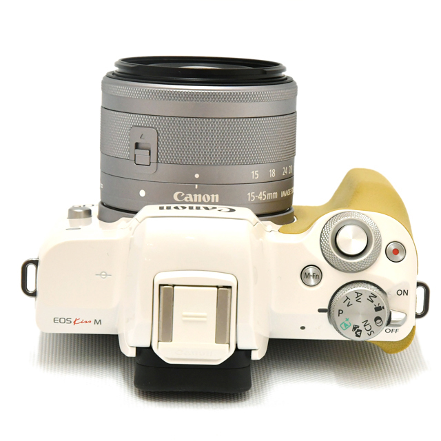 Canon EOS Kiss M ホワイト 15-45mmレンズ ミニチュア付 CANON EOS