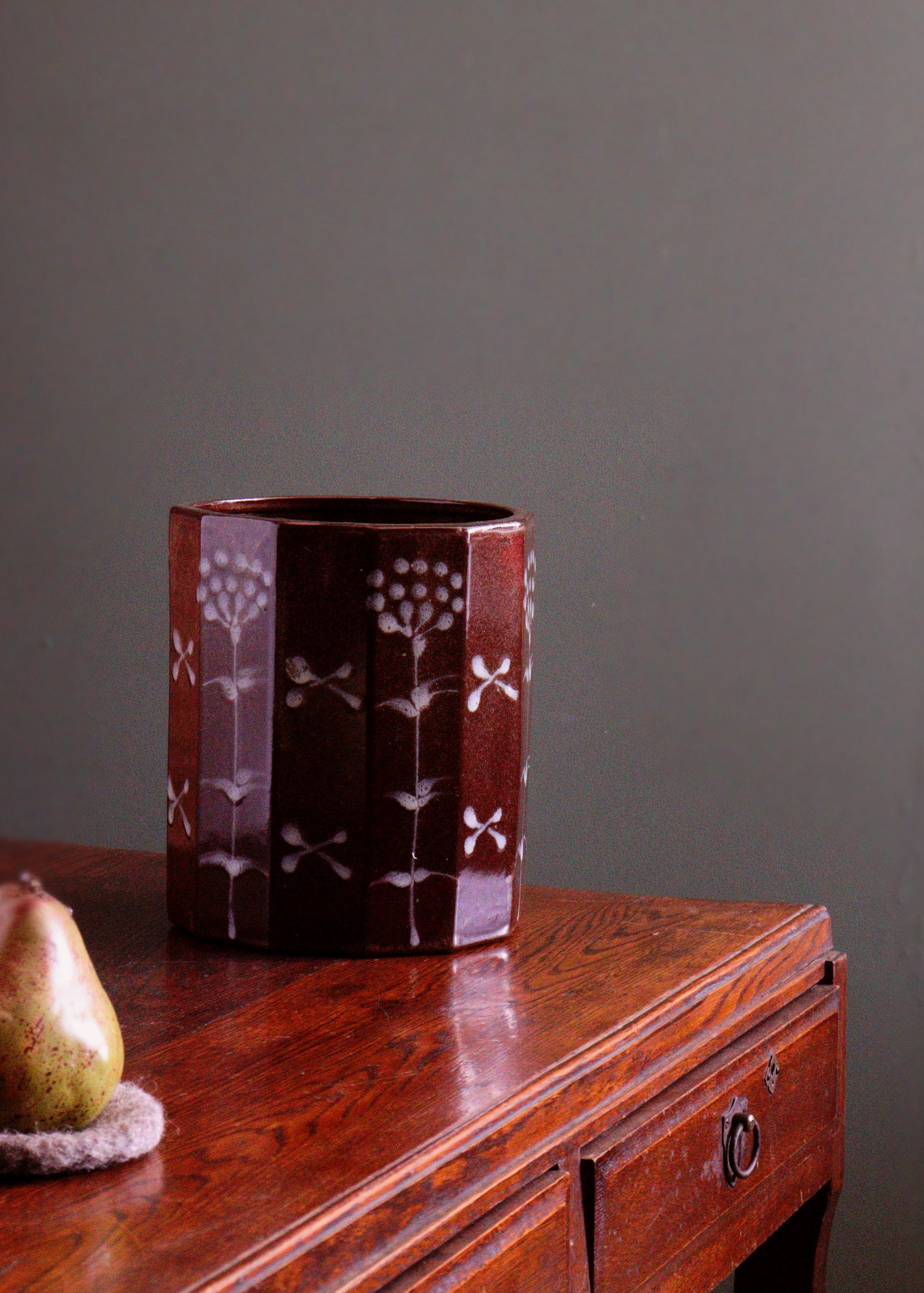 飴色釉薬面取陶製手あぶり 火鉢 鉢カバー 民藝 涼炉 手あぶり 小さな