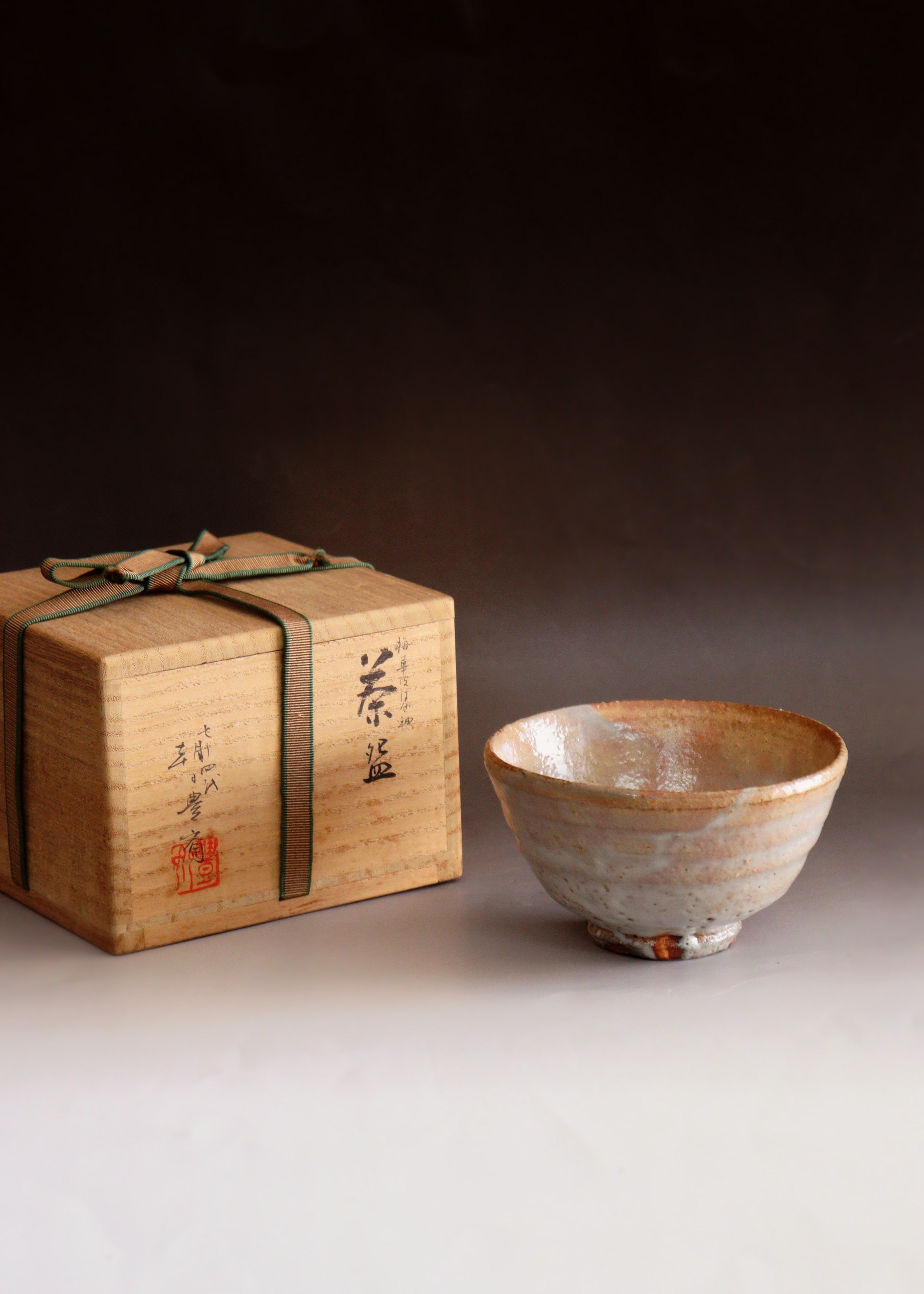 李朝 白磁 井戸手 雨漏 朝鮮美術 韓国骨董 李朝白磁井戸手雨漏朝鮮美術