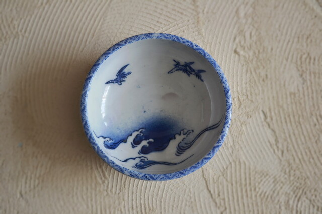 Antique Sam's Collection染付印判日の出鶴紋鉢 1客