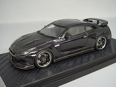hpi 1:43 Nissan GT-R R35 SpecV Ultimate Opal Black Regin from
