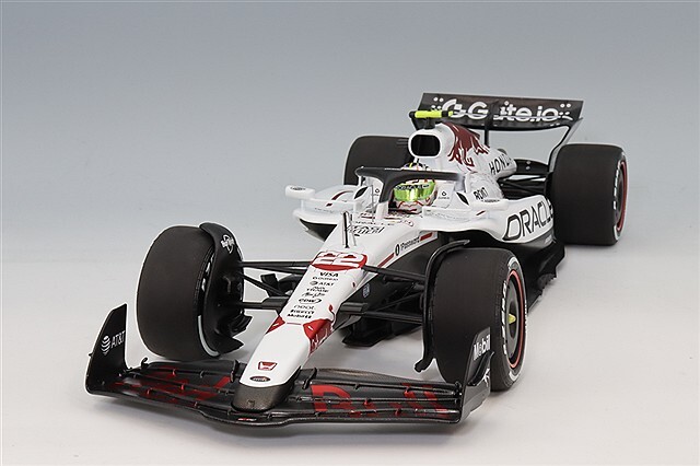 ミニチャンプス 1/18 オラクル レッドブル レーシング ホンダ RB21