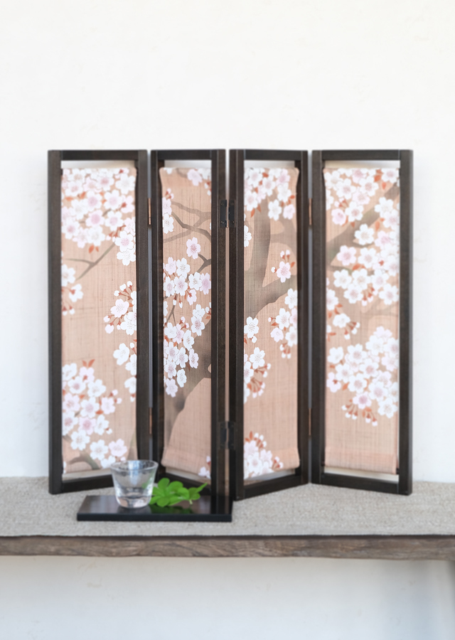 手染め麻ミニ屏風四連 「さくら」 [京都洛柿庵オンラインショップ]