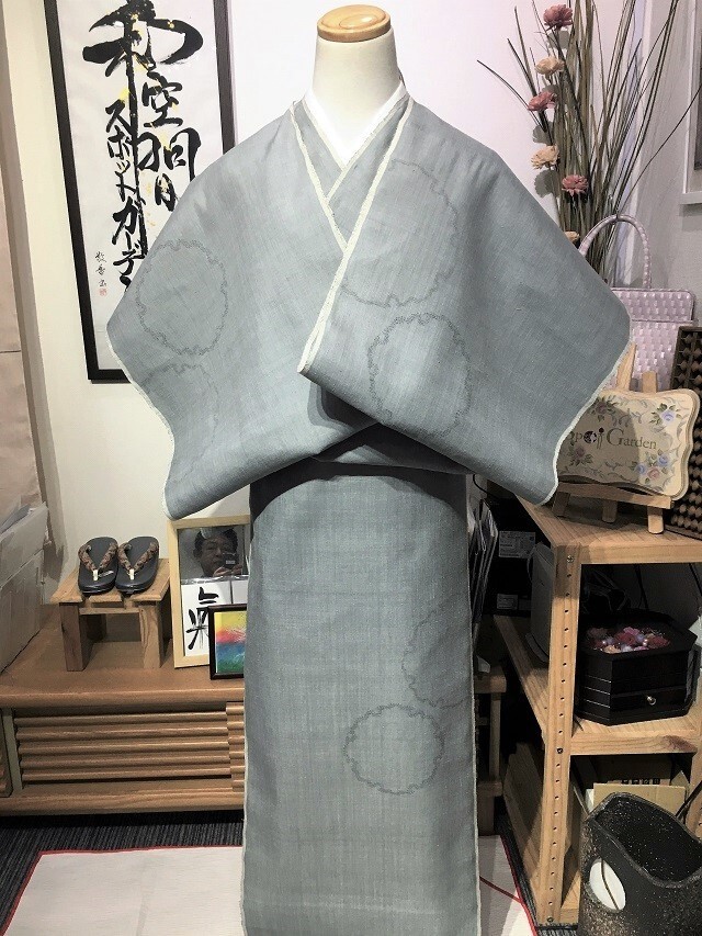 正絹・重要無形文化財・本場結城紬単衣着物・証紙あり・草木染・白耳・和