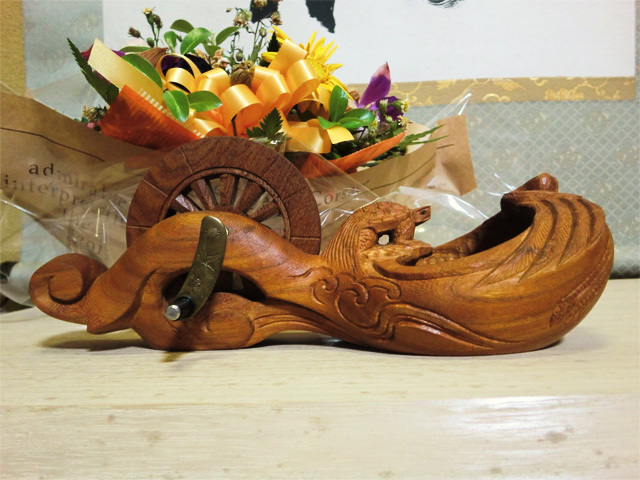 彫辰作 鶴亀彫 親子亀 大型 墨壷 骨董 木製 在銘 工芸品