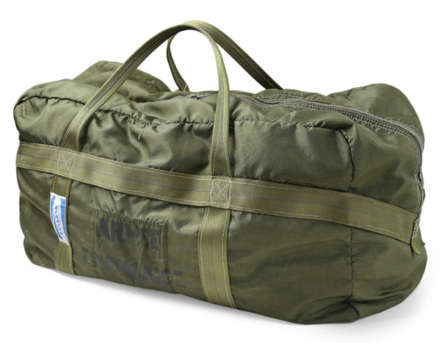 フランス軍 AIR FORCE PARATROOPER パラシュートバッグ
