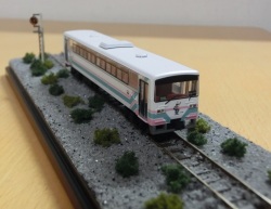 Nゲージ鉄道模型ミニジオラマ/ローカル単線の夏景色と信号