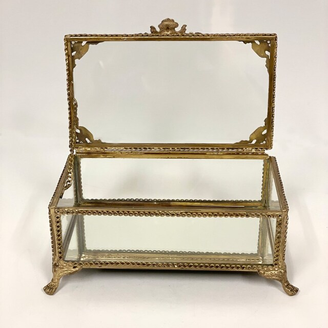 全2色】 真鍮製 アンティーク調 脚付き ジュエリーボックス（小物入れ