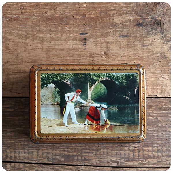 フランス アンティーク お菓子缶/ティン缶/ボックス/蝶/ブロカント