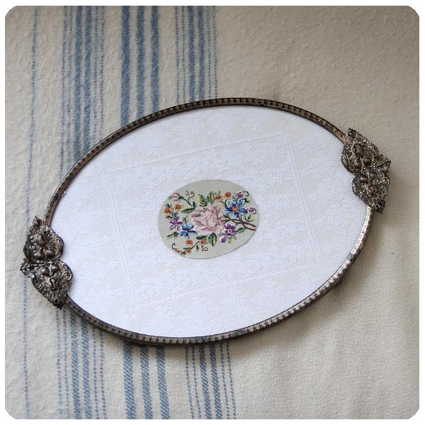 イギリス アンティーク プチポワンドレッシングトレイ/ブラスフレーム