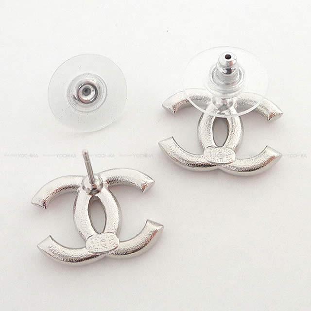 CHANEL シャネル シンプル ココマーク ピアス 白(ホワイト) AB0434 新品