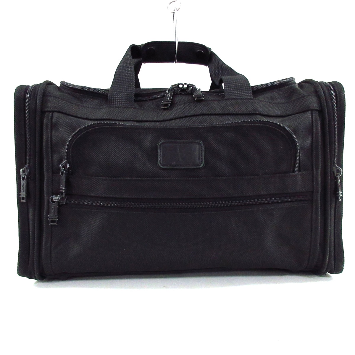 美品 トゥミ ボストンバッグ 黒 ロゴプレート 2way A4収納 ナイロン x