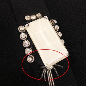 PRADA プラダ ビジュー装飾ブローチ レディース ブラック