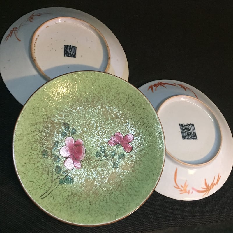 中国古美術品 清の乾隆時代 青花粉彩人物皿 本物保証 22cm 中国古美術