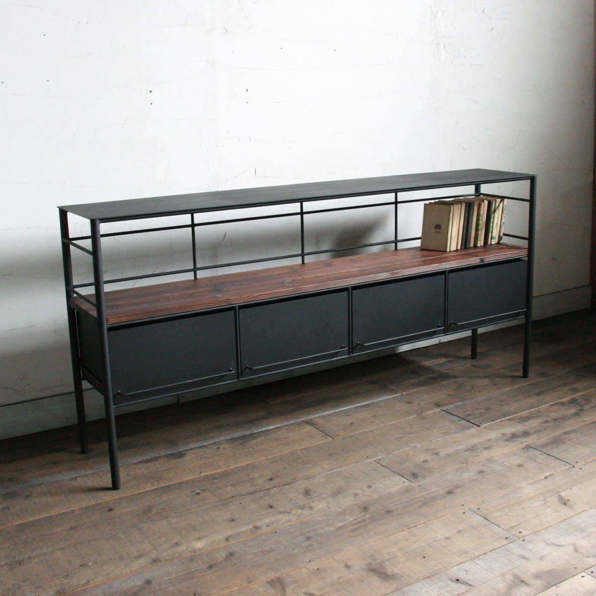 アイアンのドロワーシェルフ 4列1段 #2 | EARL