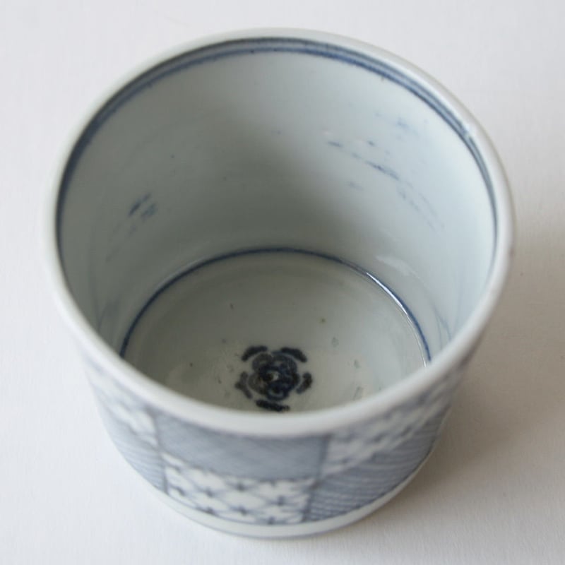 213 古伊万里大振染付松松葉吹雪図蕎麦猪口 無疵美品 江戸前期 213 古